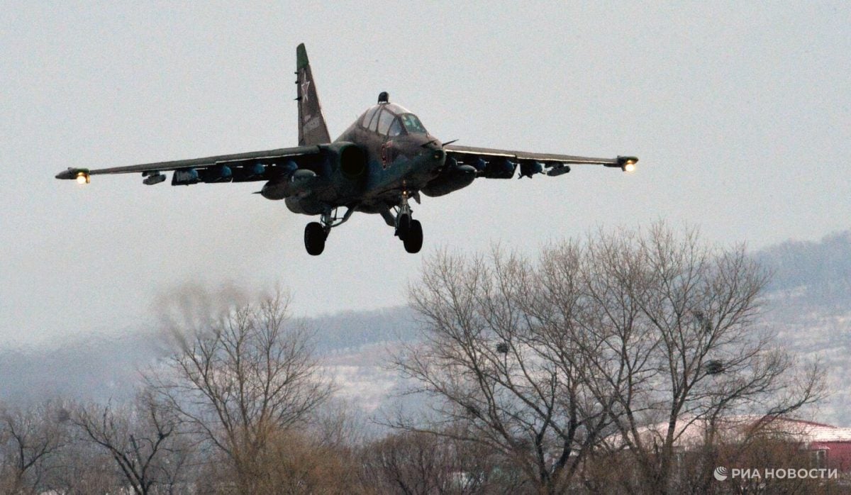 В России разбился бронированный штурмовик Су-25