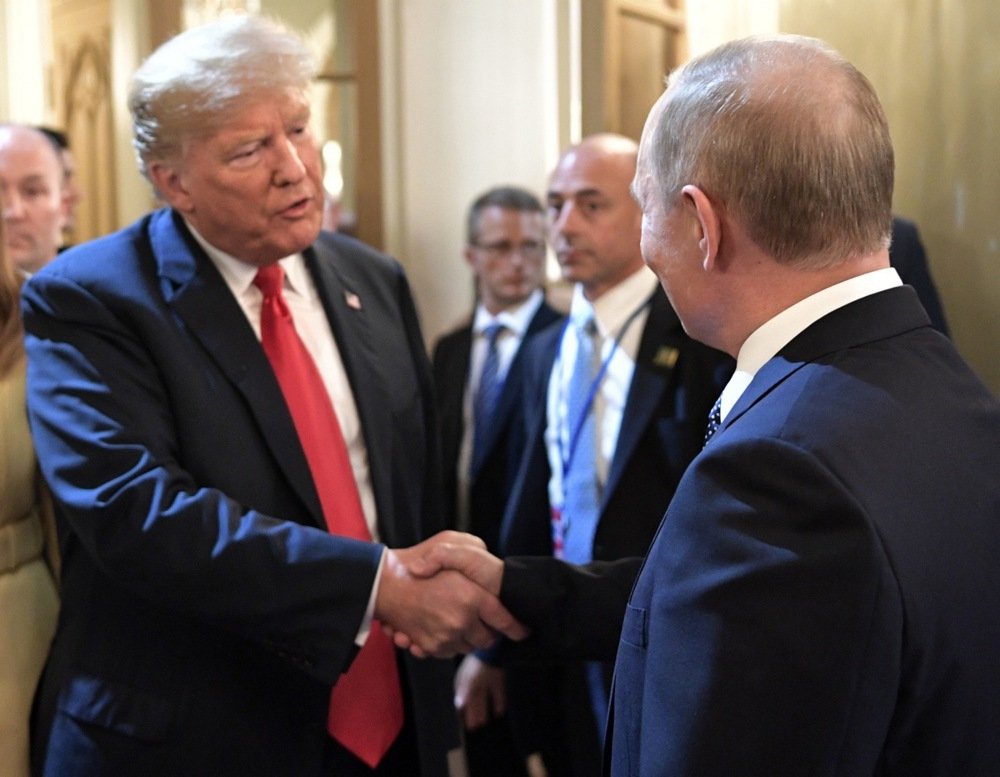 Дональд Трамп в тупике: президент США становится соучастником преступлений Путина