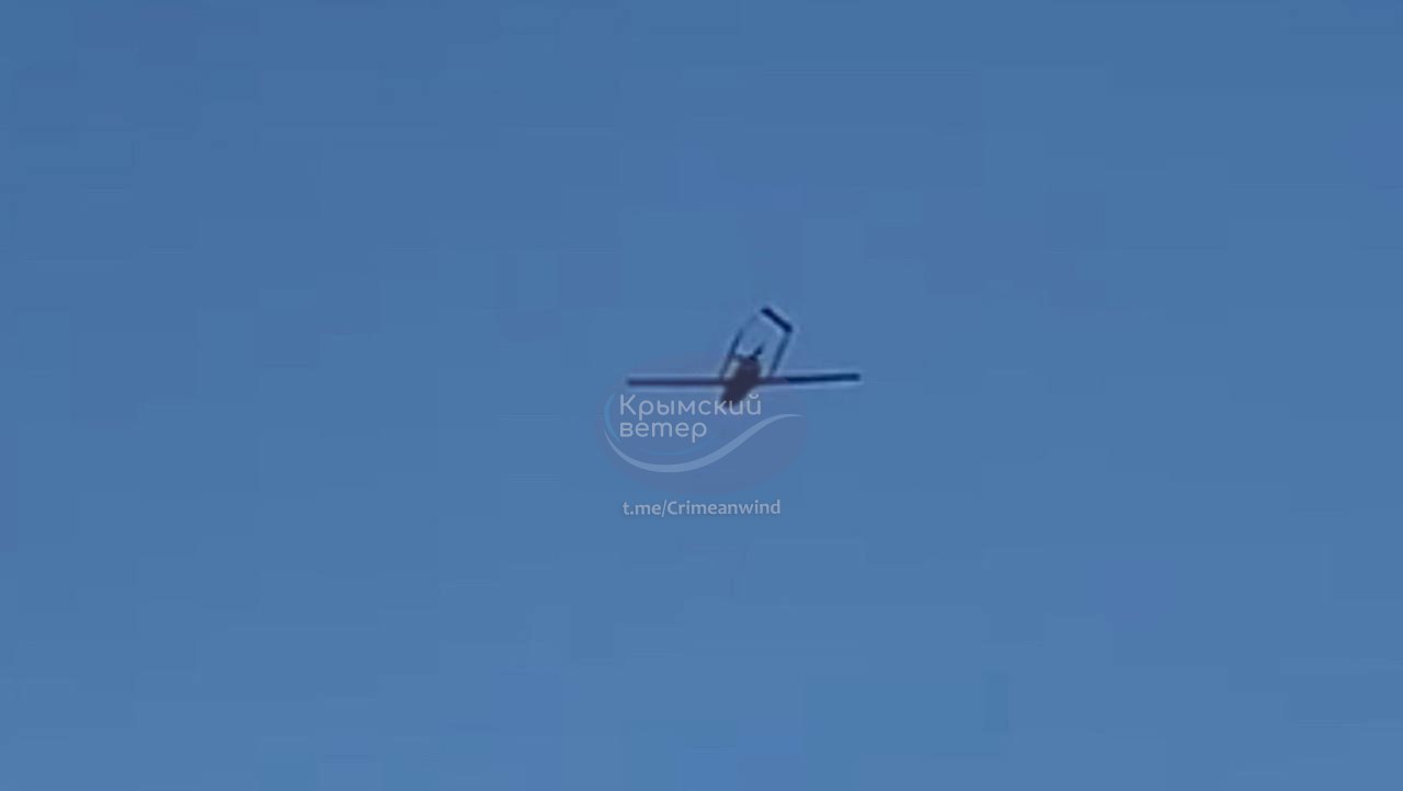 Доброе слово и револьвер