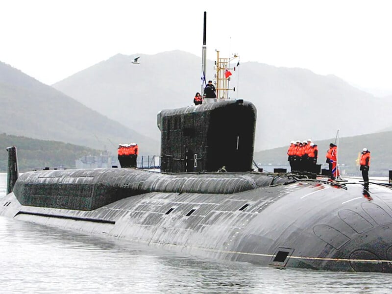 Землетрясение на Камчатке повредило базу подводных лодок РФ – The Telegraph
