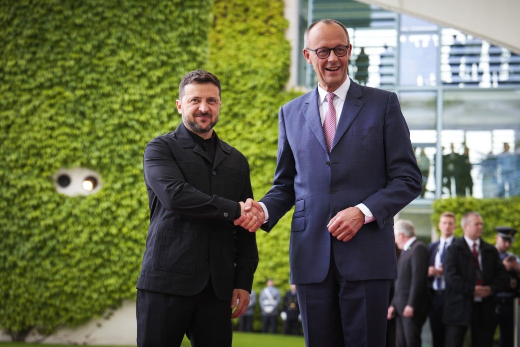 Politico: Европа использует свои рычаги давления на Трампа перед переговорами с Путиным и имеет успехи