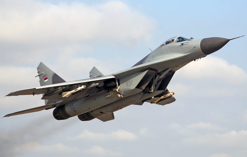 СМИ: Детали от МИГ-29 в Венгрии могли украсть «свои»