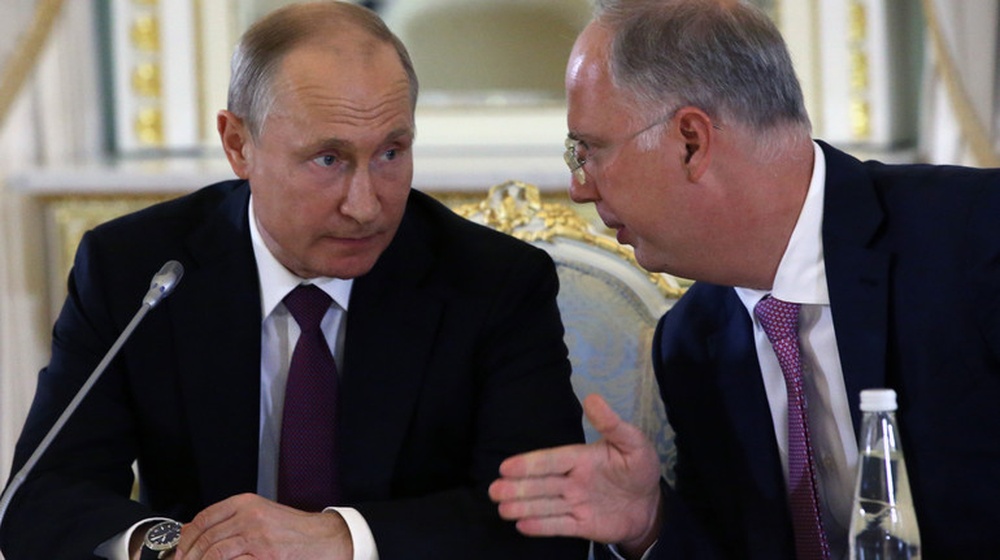 Путин готов и далее одной рукой имитировать переговорный процесс, а другой отдавать приказы бомбить украинские города