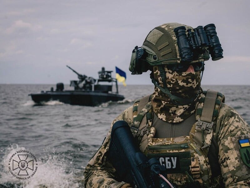 СБУ поразила тральщик и два противолодочных корабля РФ в порту Новороссийска