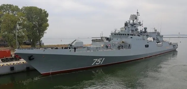 Больше не сможет бить "Калибрами" по Украине: подробности поражения "Адмирал Эссен" в порту Новороссийска от СБУ