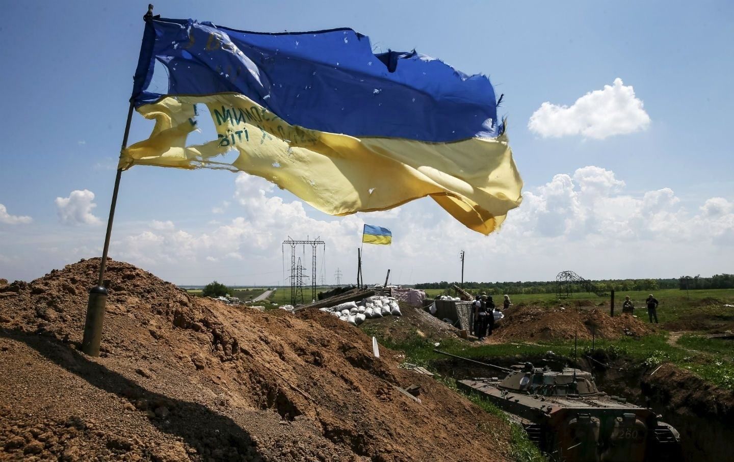 Большинство украинцев поддерживают заморозку фронта как сценарий окончания войны